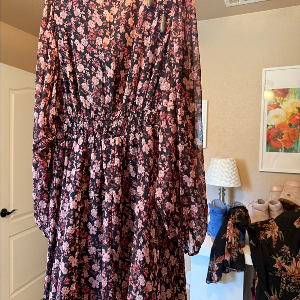 City Chic Floral Dress